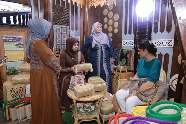 Dekranasda Aceh Besar Promosikan Kerajinan Lokal pada Gelaran Inakraf di JICC Jakarta