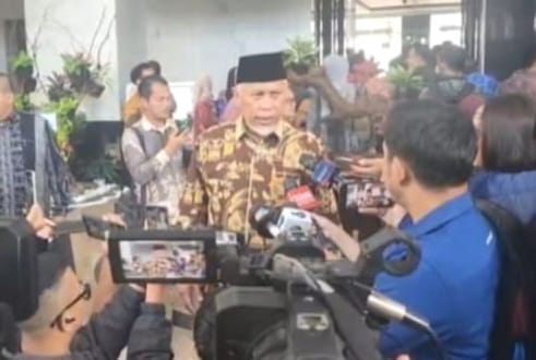 Pemprov Sumbar Dorong Pemerintah Pusat Ambil Alih Pembayaran Gaji ASN