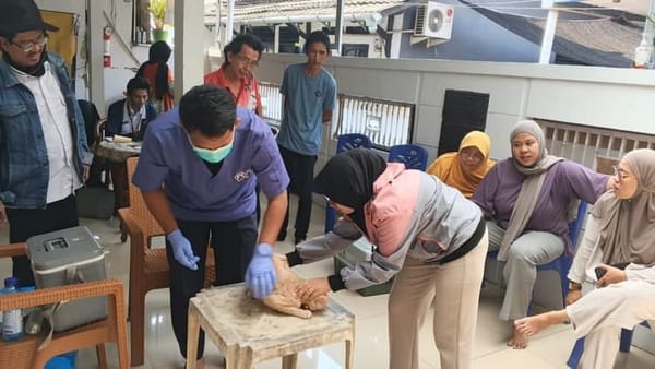 KPKP Jakarta Timur Lakukan Vaksinasi Rabies