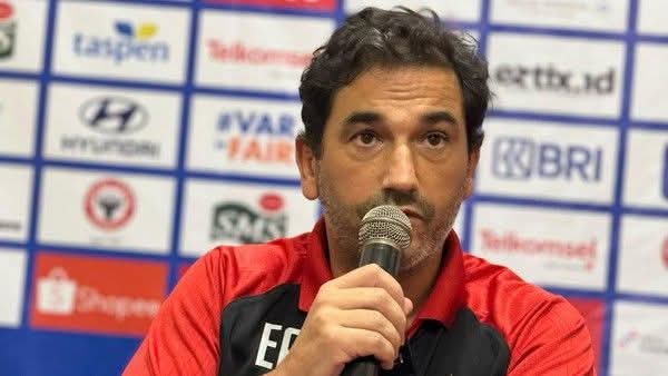 Semen Padang FC Resmi Berpisah dengan Pelatih Eduardo Almeida