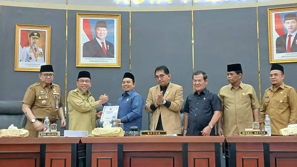 Wakil Wali Kota Padang, Maigus Nasir Sampaikan Nota Pengantar Ranperda APBD Tahun 2026