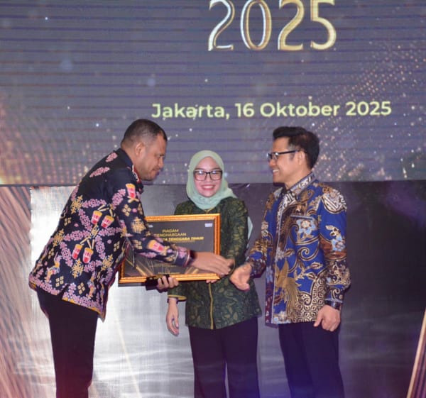 Propinsi Maluku Raih Peringkat dua  Penggerak Daerah Terpencil Mandaya Award 2025