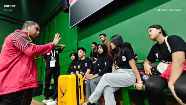 PON Beladiri II 2025 Kudus: Sekum KONI Sumbar Bakar Semangat Atlet Karate dan Wushu, Meski Pahit Jangan Pernah Menyerah
