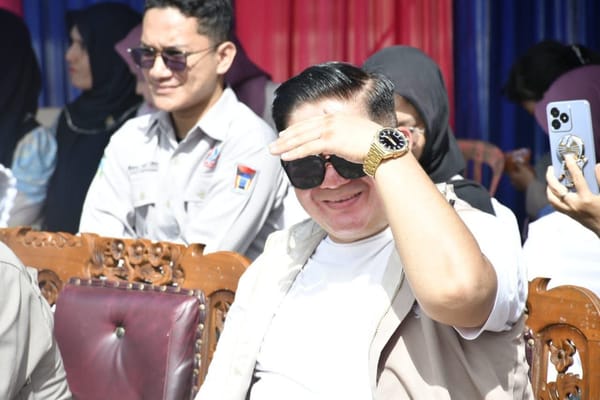 Panas "Berdengkang" alias Terik, Warga Padang Disarankan Kurangi Beraktifitas Luar Ruang