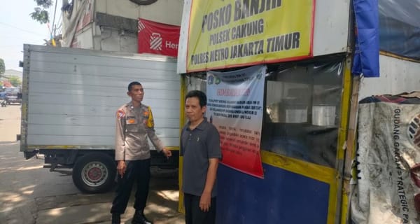 Polsek Cakung Gencarkan Pemantauan Posko Banjir dan Edukasi Ibu Rusun untuk Cegah Kenakalan Remaja