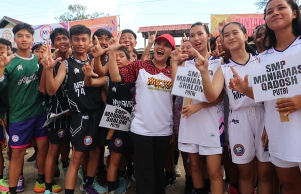 Sumpah Pemuda Jadi Titik Balik, Karolin Ajak Anak Muda Landak Jadi Agen Perubahan