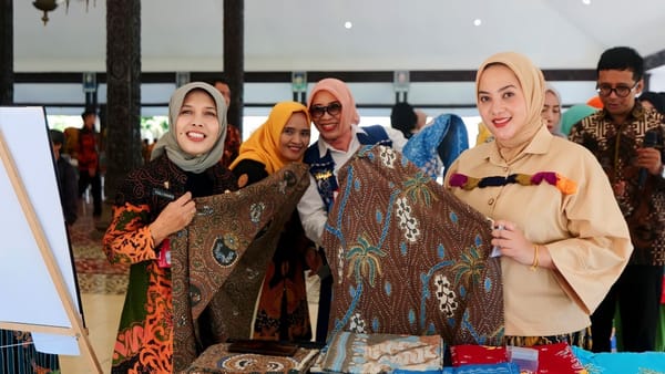 Bangkitkan UMKM, Pameran Batik Lumajang Wadah Promosi dan Ekspansi ke Pasar Global