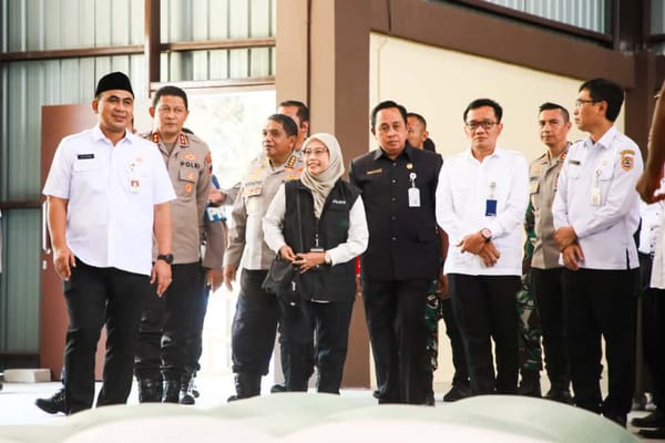 Wagub Jateng Taj Yasin Menilai Pentingnya Fungsi Gudang