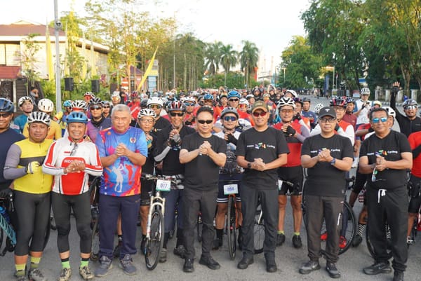 Semarak Hari Jadi Kota Pontianak ke-254 digelar Happy Cycling