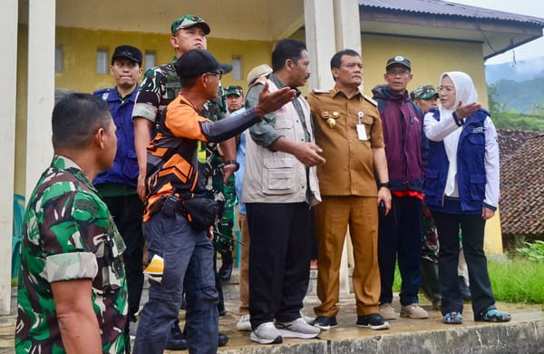 Evakuasi Longsor Situkung Terus Berlangsung, Ahmad Luthfi Minta Warga Waspada Potensi Susulan