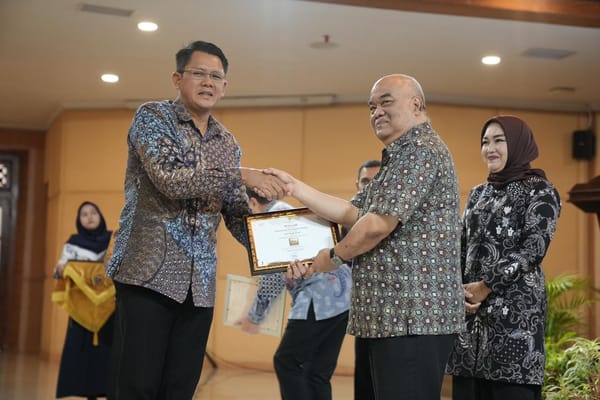 Pemkab Sleman Raih Predikat Informatif pada Anugerah Keterbukaan Informasi Badan Publik DIY 2025