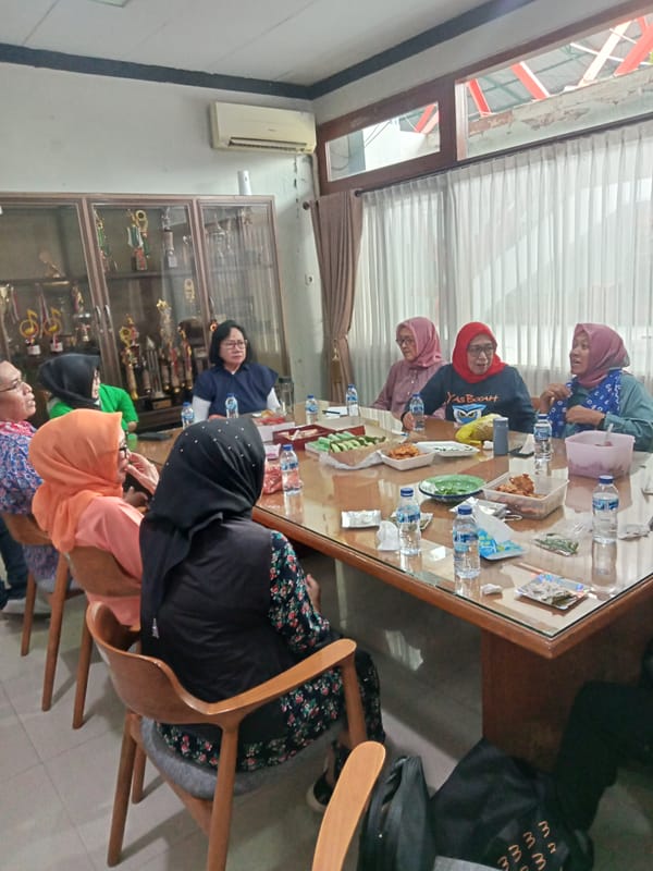 Pertemuan  PPRRI Jogloseto, Ajang Silaturahmi Angkasawan-Angkasawati Senior RRI