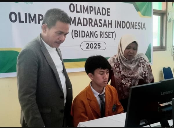 “Smallow”, Bantal Pintar Karya Siswa Madrasah Sukabumi Tembus Grand Final Nasional OMI Riset 2025