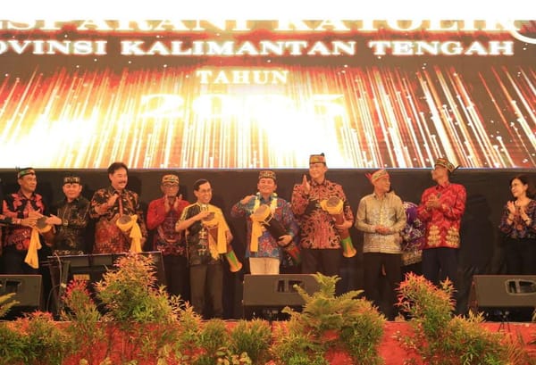 Dua Ibadah, Satu Semangat: MTQH Muara Teweh Ditutup, PESPARANI Palangka Raya Dibuka, Pemprov Kalteng Teguhkan Kerukunan