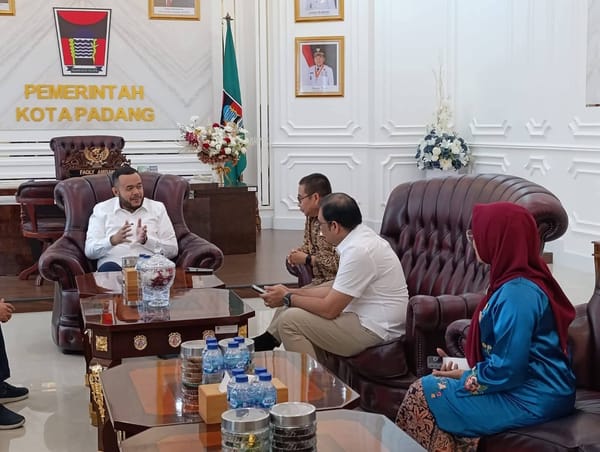 Visitasi Badan Publik, Ketua KI Sumbar: Lompatan Kota Padang Jauh Tinggi