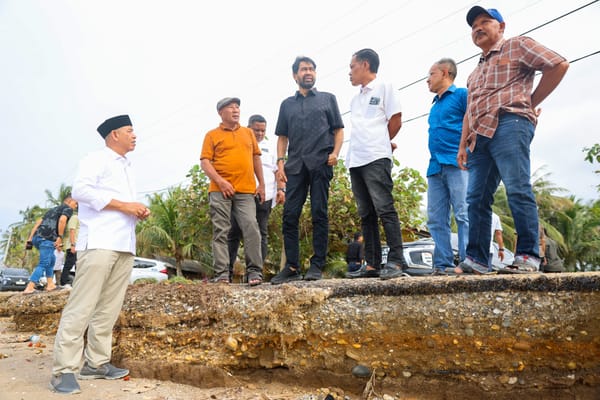 Tinjau Abrasi di Lhok Puuk Aceh Utara, Gubernur Mualem: Kondisi Darurat, 38 Rumah Hilang Tanpa Jejak