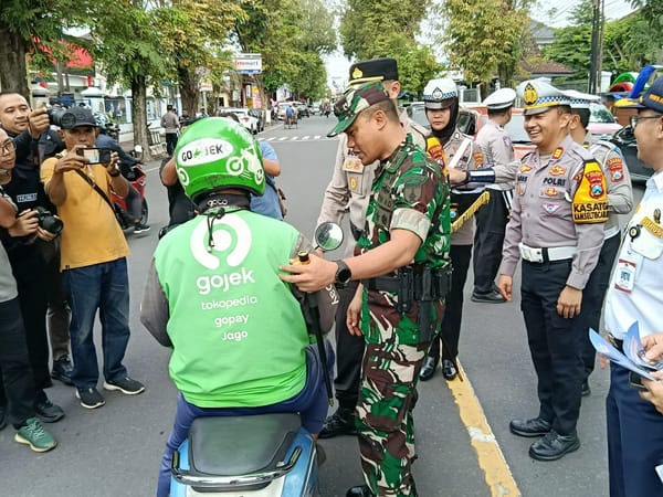 Kodim 0824 Jember Dukung Operasi Zebra Semeru 2025 Wujudkan Tertib Lalu Lintas