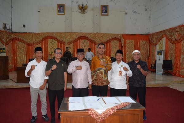 Bupati Pasaman Barat Yulianto Sampaikan Jawaban atas Pendapat Akhir Fraksi terkait RAPBD 2026