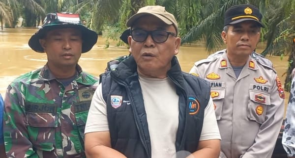 Bupati Pasaman Barat Imbau Warga Tetap Waspada, Percepat Penanganan Darurat Longsor Sinuruik