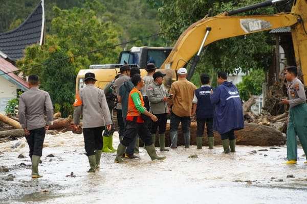 Potensi Bencana Masih Tinggi, Bupati Eka Putra Kembali Ingatkan Warga Untuk Dievakuasi