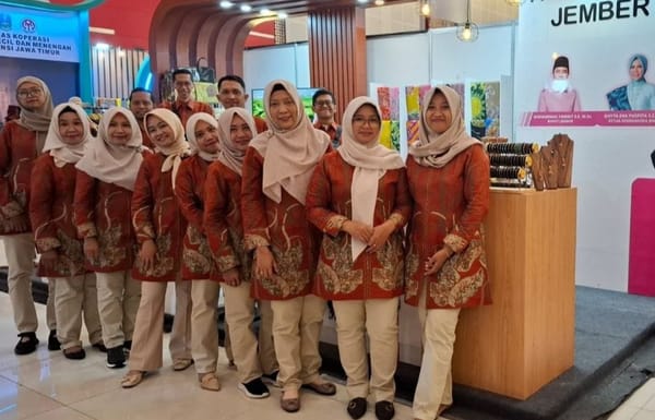 Pemerintah Kabupaten Jember bersama Dekranasda Jember Mengikuti Batik Fashion Fair (BFF) 2025