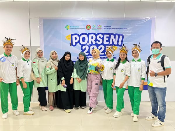Tampil Gemilang, Mahasiswa Keperawatan Unimerz Makassar Bawa Pulang Prestasi di Porseni HKN Ke-61