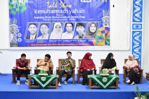 Ratusan Mahasiswa Universitas Islam Ahmad Dahlan UIAD Dikenalkan Profil AMM Dalam Talk Show Kemuhammadiyahan