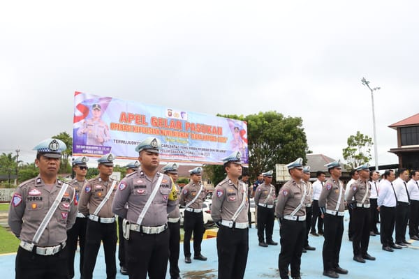 Operasi Zebra Kapuas 2025 Resmi Dimulai, Kapolres Sekadau pimpin Apel Gelar Pasukan