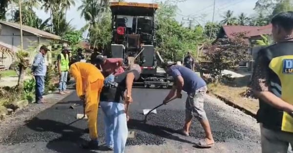 Selama 20 tahun Tidak Disentuh, Jalan Rusak di Luwu Ahirnya Diperbaiki