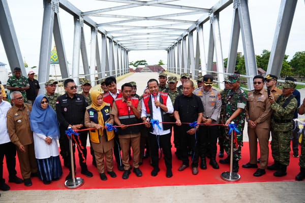 Gubernur Sulsel Resmikan Jembatan Sungai Malake, Akses Warga Kabupaten Sidrap-Wajo Kini Lebih Cepat dan Aman