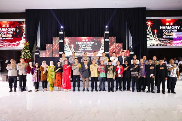 Kapolda Hadiri Perayaan Natal Kristus Polda Maluku 2025, Tegaskan Polri Hadir Melayani dengan Kasih dan Integritas