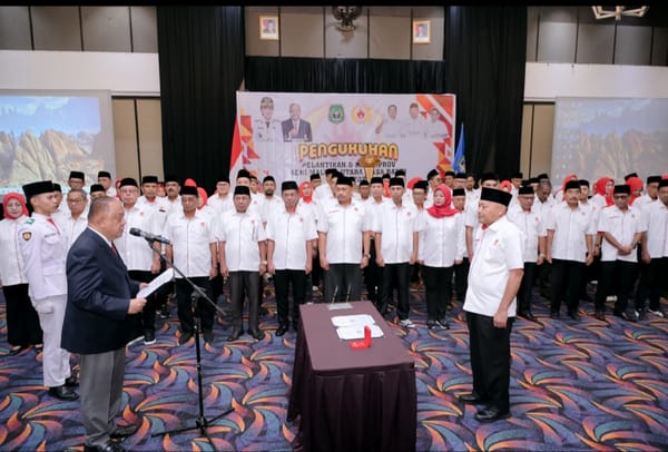 Ketum KONI Pusat Lantik Ketua dan Pengurus KONI Maluku Utara Masa Bakti 2025 - 2029