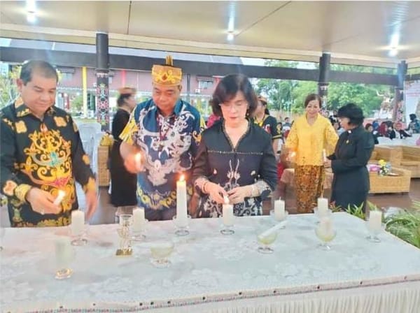 Menebar Damai Natal di Bumi Tambun Bungai, Kadis P3APPKB Tekankan Peran Strategis Perempuan Dayak