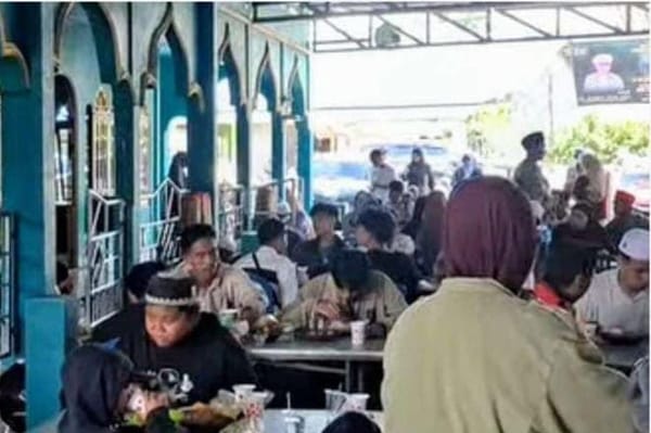 Ganti Oli Gratis hingga Rest Area, Kepedulian Mengalir di Jalur Jamaah Haul Guru Sekumpul