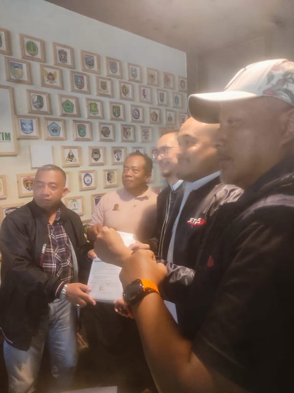 Raja Siahaan Resmi Mencalonkan Diri Sebagai Calon Ketua Umum Asprov PSSI Jatim