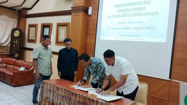 Porserosi Surabaya Dan RS Al-Irsyad Tandatangan MoU Disaksikan Ketum KONI Surabaya Arderio Hukom.