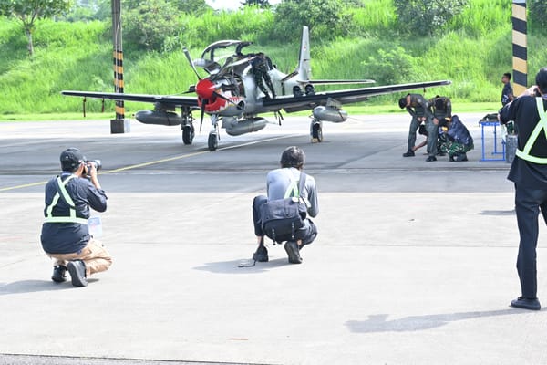 Bidik Kemanusiaan dan Heroisme, Danlanud Abdulrachman Saleh Resmi Buka Air Force Photography Competition 2025