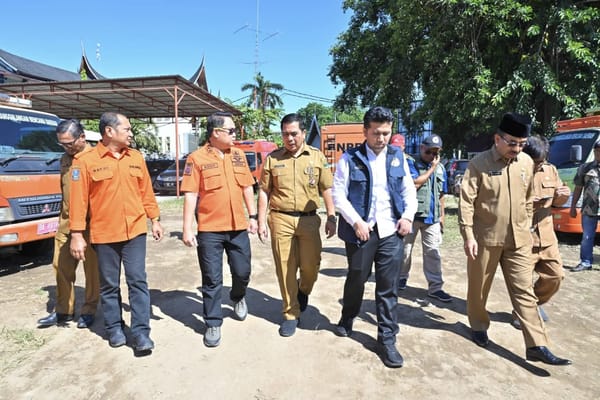 Sumbar Terima Bantuan Penanganan Bencana Rp2,5 Miliar dari Pemprov Jawa Timur