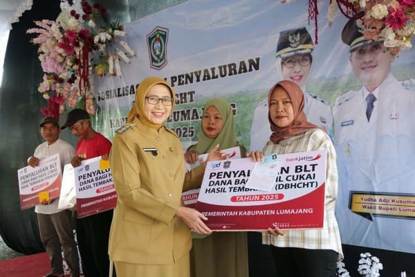 Pemkab Lumajang Salurkan Dana Bagi Hasil Cukai Tembakau Kepada Ribuan Buruh Tani