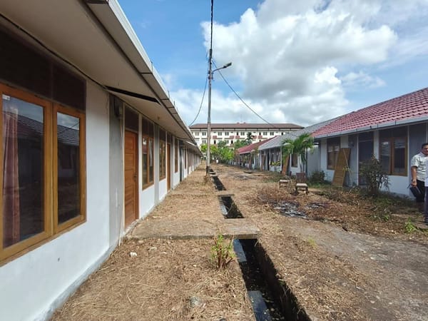 Supaya Pengungsi Betah, Rusus untk Korban Banjir Padang Diperancak