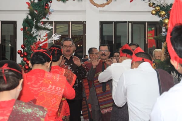 Gubernur Maluku Hadiri Perayaan Natal Pardomuan Batak, di Ambon.  Ajak Jaga Harmoni dan Sinergi "Par Maluku Pung Bae"