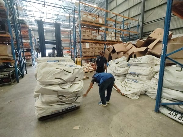 BNPB Telah Salurkan 60 Ton Bantuan Pangan dan Non Pangan Melalui Jalur Darat di Sumatera Barat