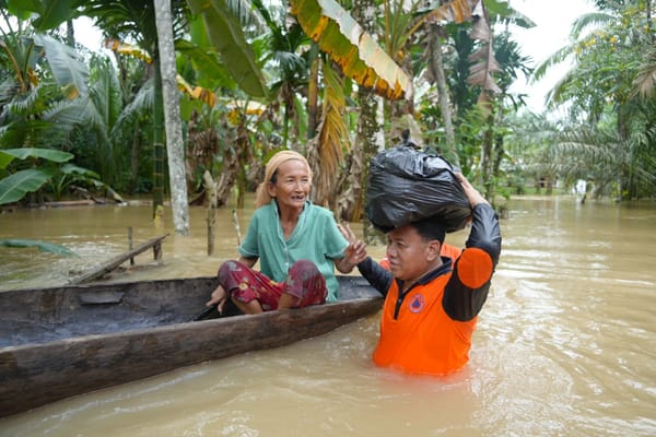 Bupati Kuantan Singingi, Dr H Suhardiman Amby, Siap Laksanakan Instruksi Mendagri
