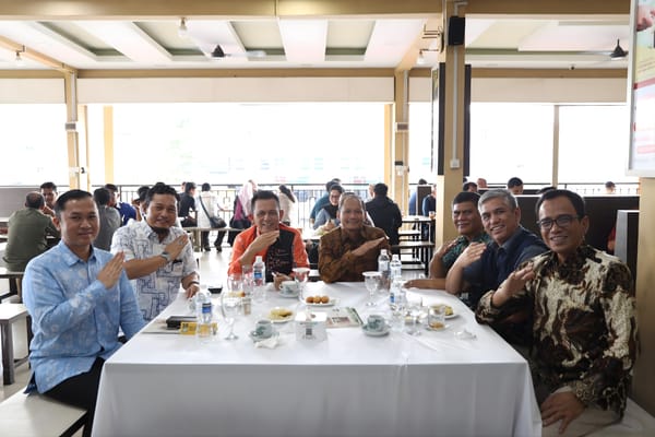 PLN Unit Induk Distribusi Riau dan Kepulauan Riau (UID  RK), Jalin Silaturahmi dengan Gubernur Kepri