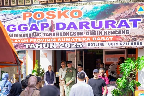 Gubernur Sumbar Instruksikan Seluruh OPD Berperan Aktif Distribusikan Bantuan
