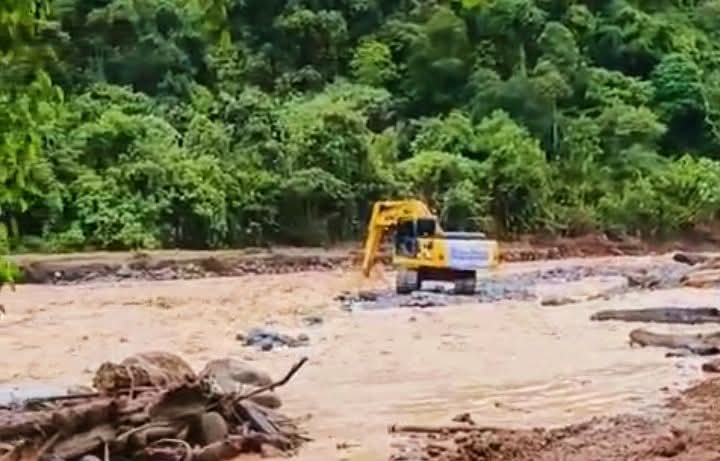 Dinas PUPR Padang Bersama Instansi Terkait Akan Luruskan Kembali Aliran Sungai Pasca Bencana