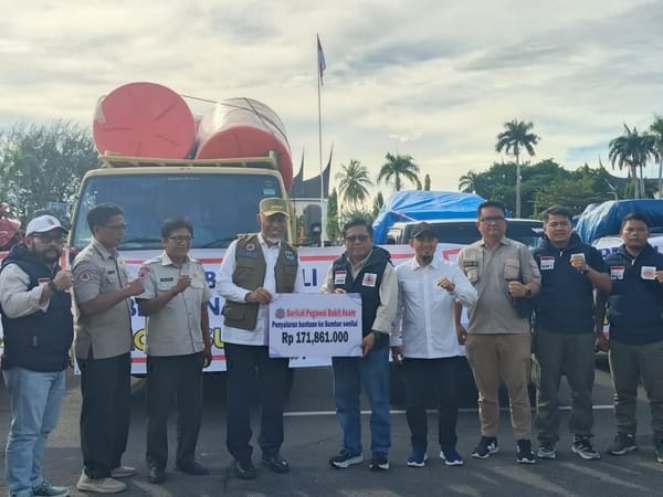 Serikat Pegawai Bukit Asam Bantu Korban Bencana Hidrometeorologi Sumbar Senilai Rp171 juta