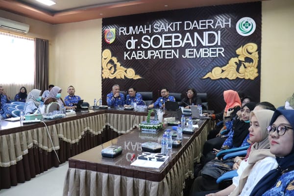 Perkuat Mutu Pelayanan Kesehatan Ibu dan Bayi RSD Jember Jadi Mentor QI Kolaboratif MPHD-USAID