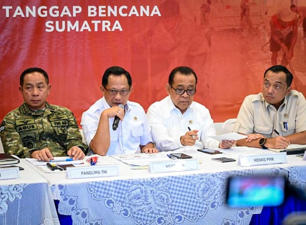 Pemerintah Pastikan Anggaran Darurat, Layanan Dukcapil, dan Hunian Tetap Berjalan di Daerah Terdampak Bencana
