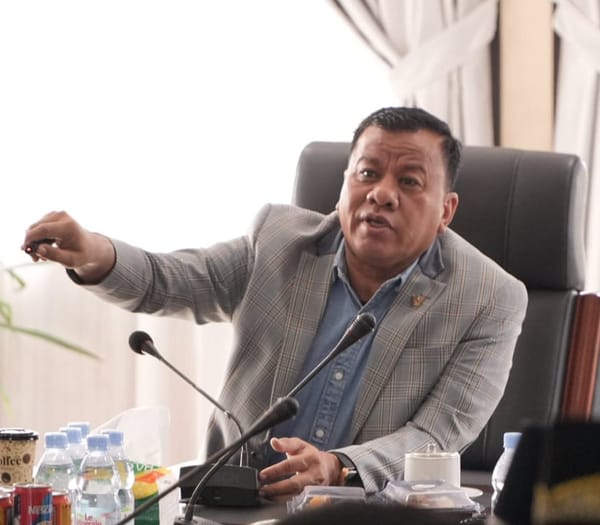 Bupati Kuantan Singingi Intruksikan Penyuluh Pertanian Membentuk Kelompok Tani Milenial di Setiap Desa